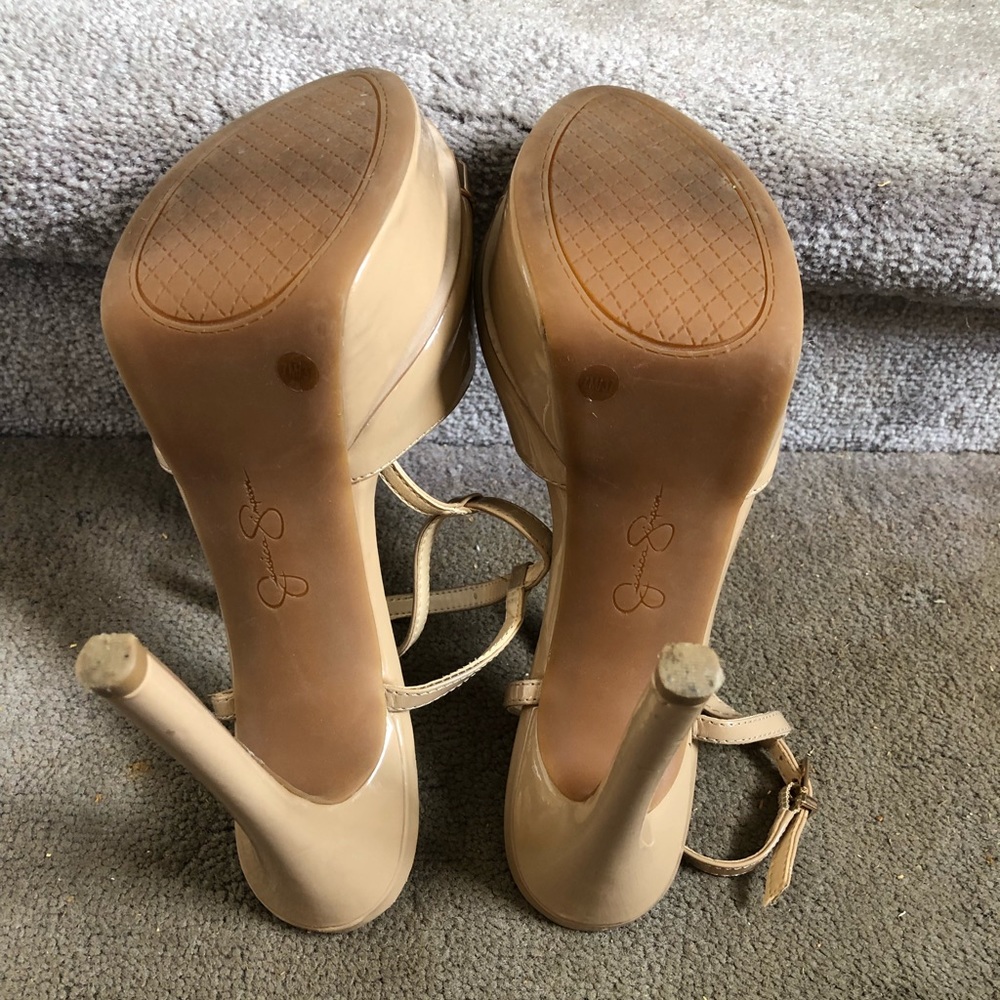 Heels - Picture 2 of 5